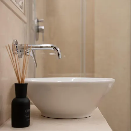 بيت ضيافة Il Torrione Relais سيرولو